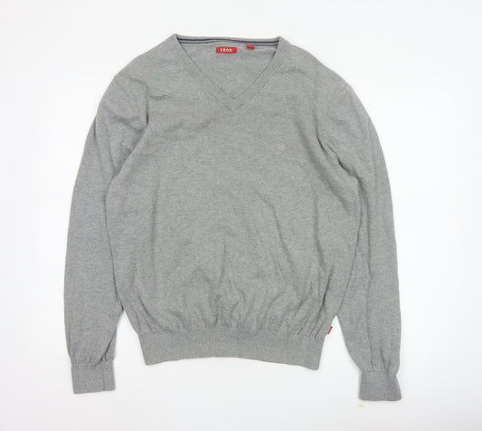 Back view of IZOD Men's Grey L V-Neck Fine Knit jumper Classic