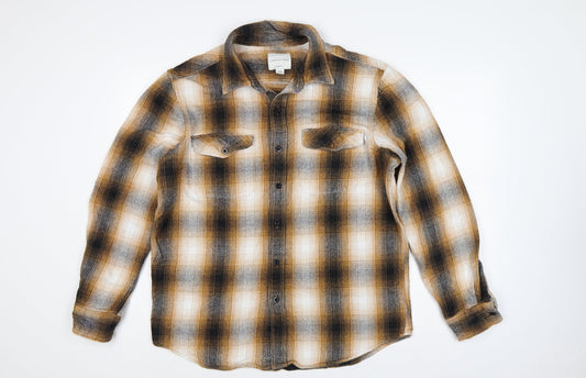 Back view of American Eagle Men’s L Brown Plaid Classic Fit Flannel Button-Up Shirt