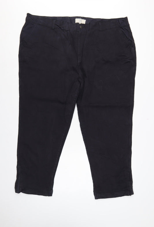Additional front view of FatFace Men’s Black, size 24, Tapered Stretch Cotton Blend Jeans Short