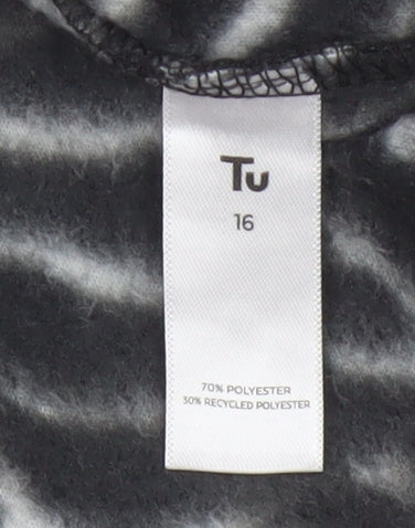 Tu Women’s Black Fleece Jacket Size 16 Full Zip Pink Trim