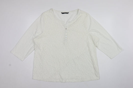 BM Casual Women’s Ivory Lace Henley Top Size 24 3/4 Sleeve