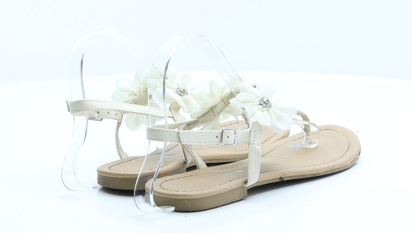 Atmosphere Womens Ivory Floral Faux Leather Flat Sandal 5 EUR 38