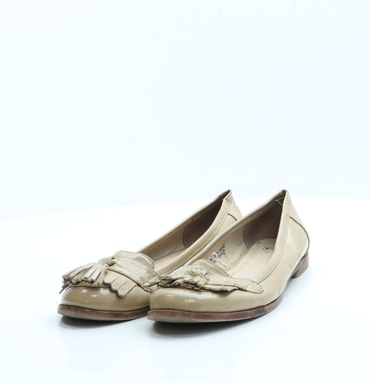 F&F Womens Beige  Vinyl Slip On Flat UK 5 38