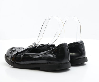 Preworn Girls Black Patent Leather Loafer Flat UK 5.5 EUR 39