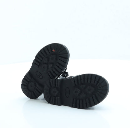 Preworn Girls Black Vinyl Combat Boot UK 5 EUR 22