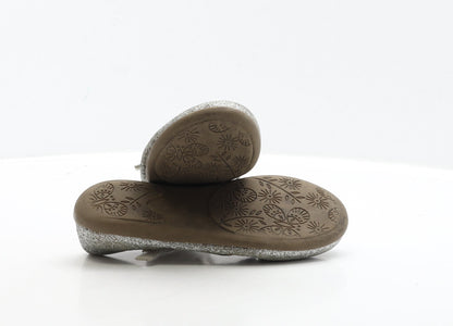 F&F Girls Silver Polyester Flat Casual UK 12 31 - Butterfly Detail
