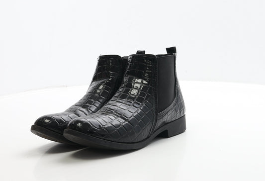 Preworn Girls Black Geometric Patent Leather Chelsea Boot UK 3