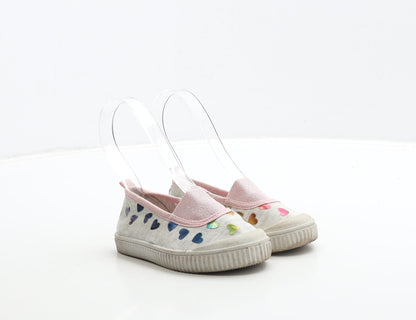 F&F Girls Grey Fabric Trainer UK 6 23 - Heart Detail