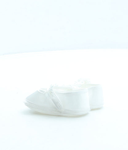 Preworn Girls White Polyester Flat UK 6-12 Months - Bridesmaid