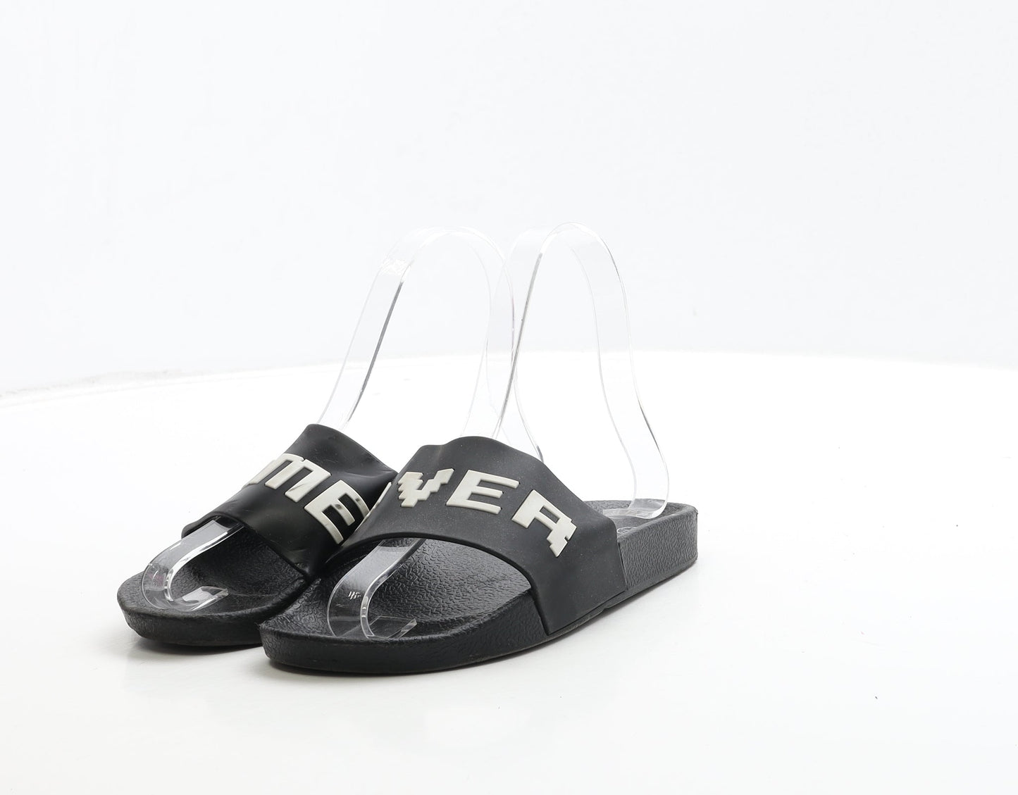 Preworn Boys Black Rubber Slider Sandal UK 1 33 - Game Over