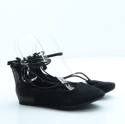 F&F Girls Black Polyester Flat UK 2 34