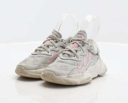 adidas Girls Grey Geometric Polyester Trainer UK 10
