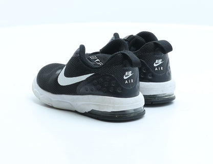 Nike Boys Black Fabric Trainer UK 6.5