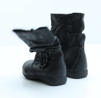 Preworn Girls Black Synthetic Bootie Boot UK 5 - Flower Detail