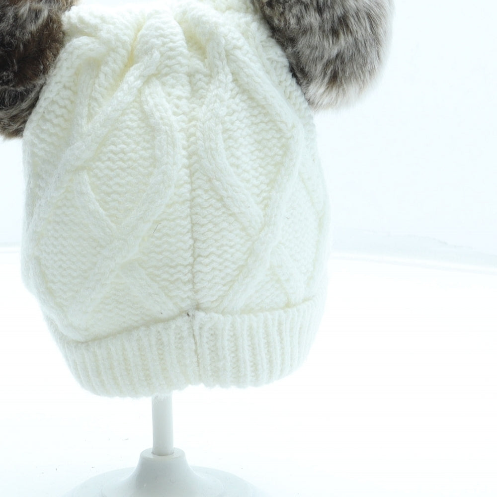 F&F Girls White Acrylic Bobble Hat Size S - Faux fur