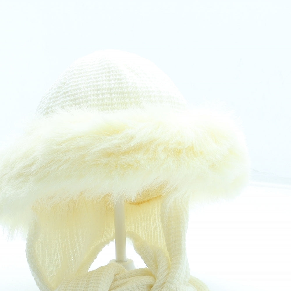 Preworn Girls Ivory Acrylic Cloche Size M
