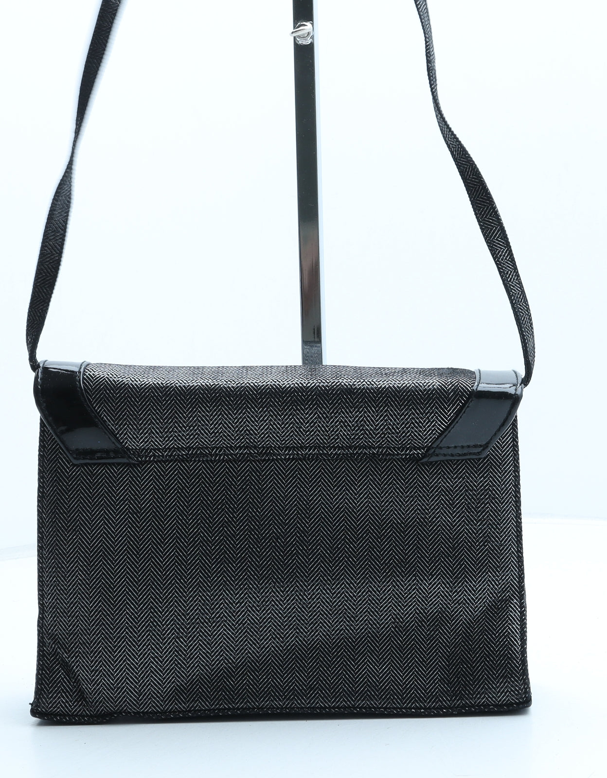 Preworn Womens Black Herringbone Polyester Crossbody Size Small