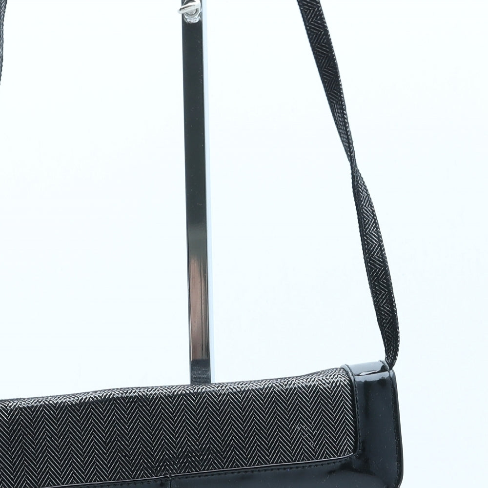 Preworn Womens Black Herringbone Polyester Crossbody Size Small
