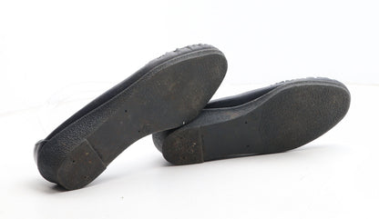 Preworn Womens Blue Leather Slip On Casual UK - UK Size Estimated 3