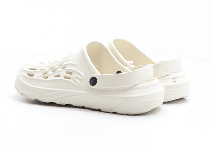 Preworn Mens Beige Synthetic Slip On Sandal UK 12