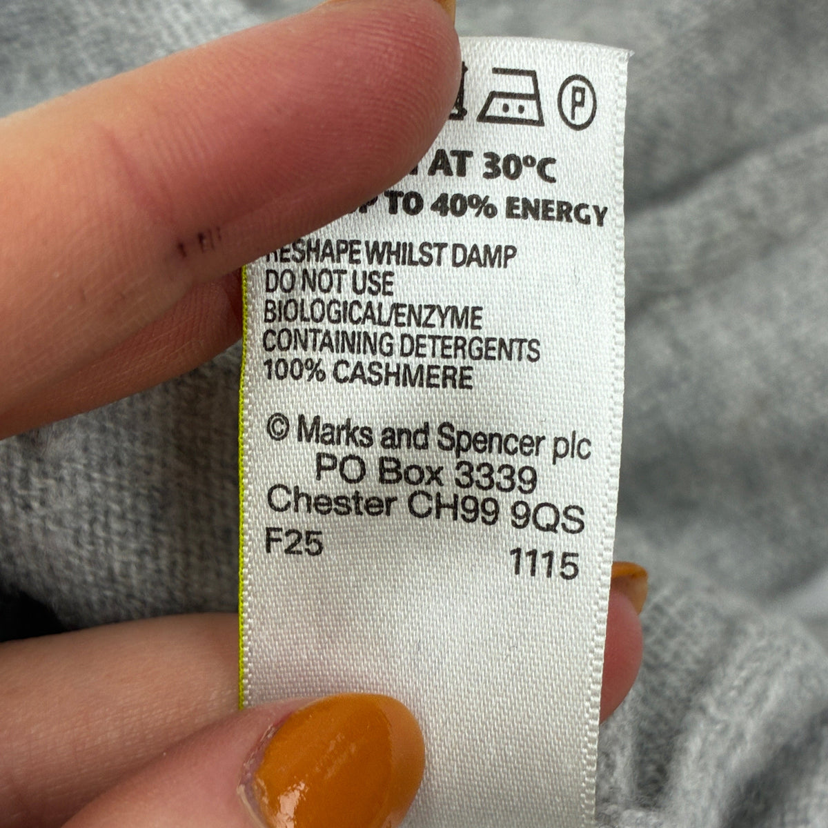 Preloved Cashmere for Craft and Upcycling - 10 Pieces for Resellers
