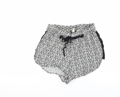 Papaya Womens White   Bermuda Shorts Size 8