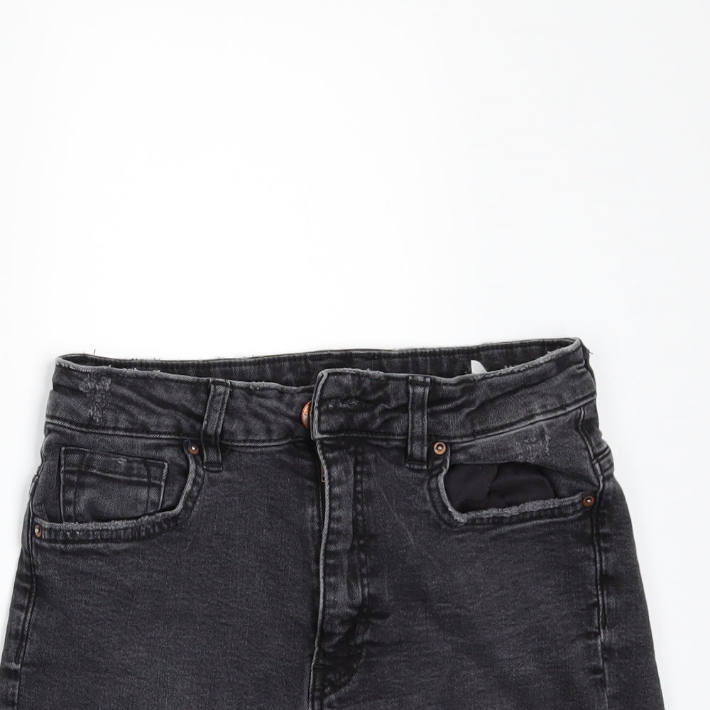 Divided by H&M Womens Blue  Denim Cut-Off Shorts Size 8