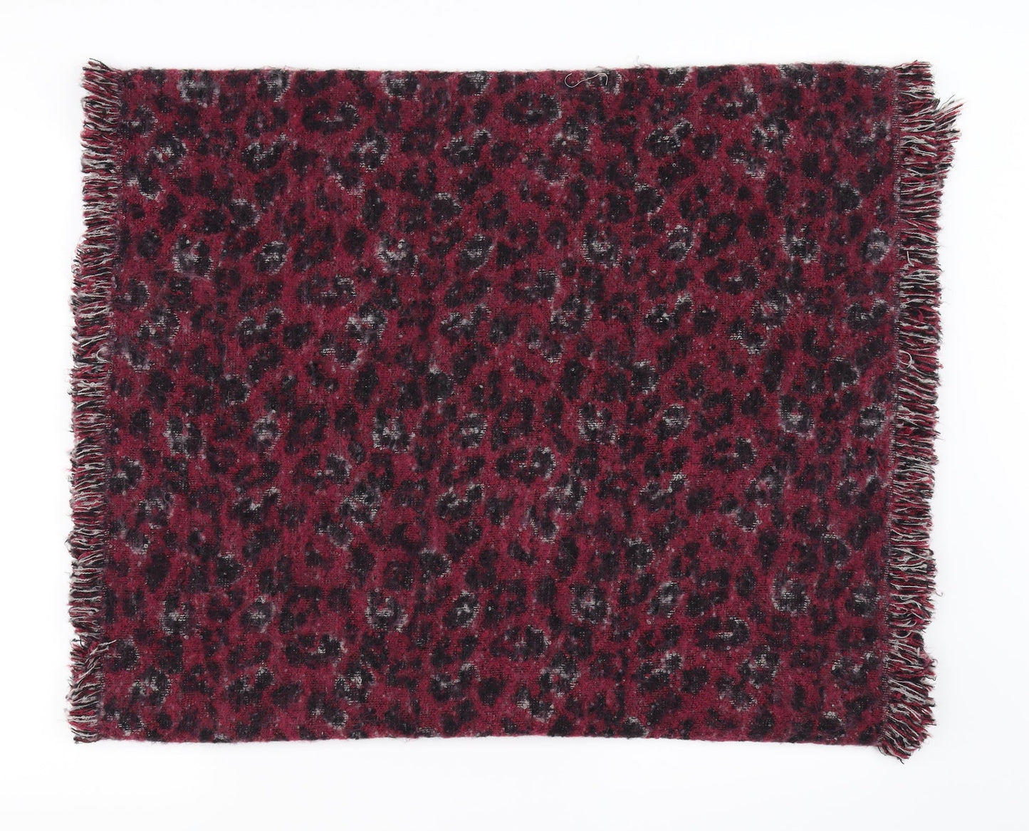 TU Womens Purple Animal Print   Scarf