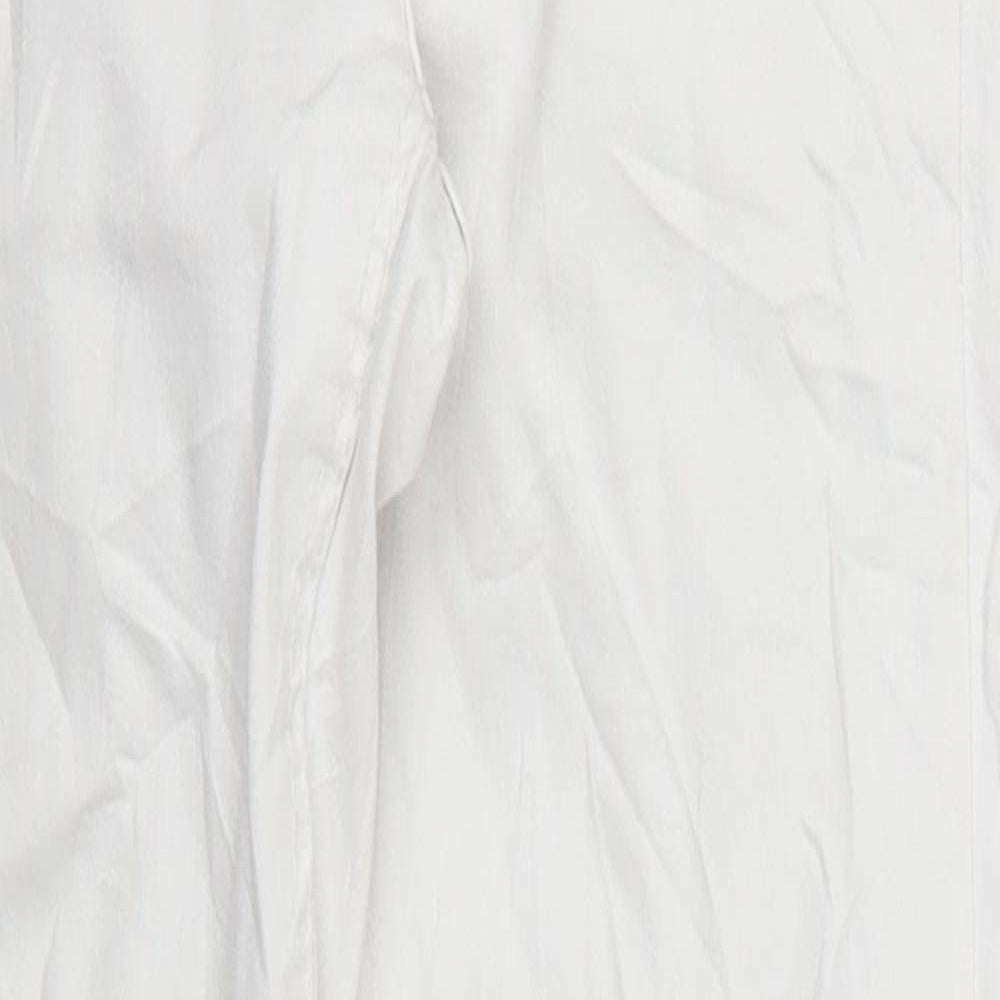 Bershka Womens White  Denim Cropped Jeans Size 6 L25 in