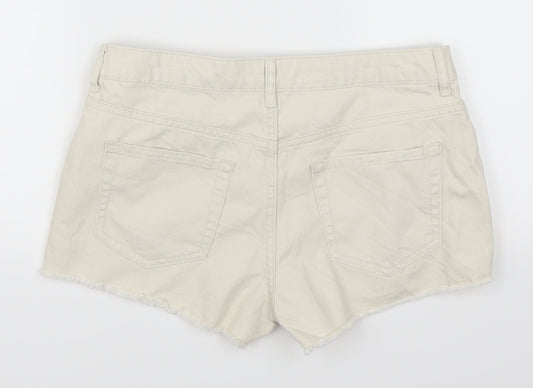 FOREVER 21 Womens Beige  Denim Hot Pants Shorts Size 28 in