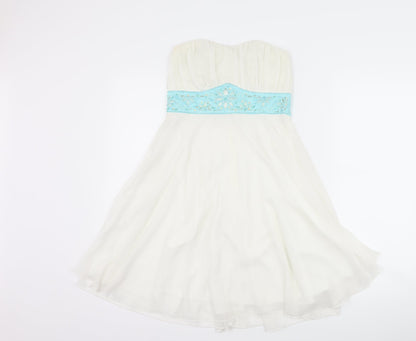 Preworn Womens White   Ball Gown  Size 8