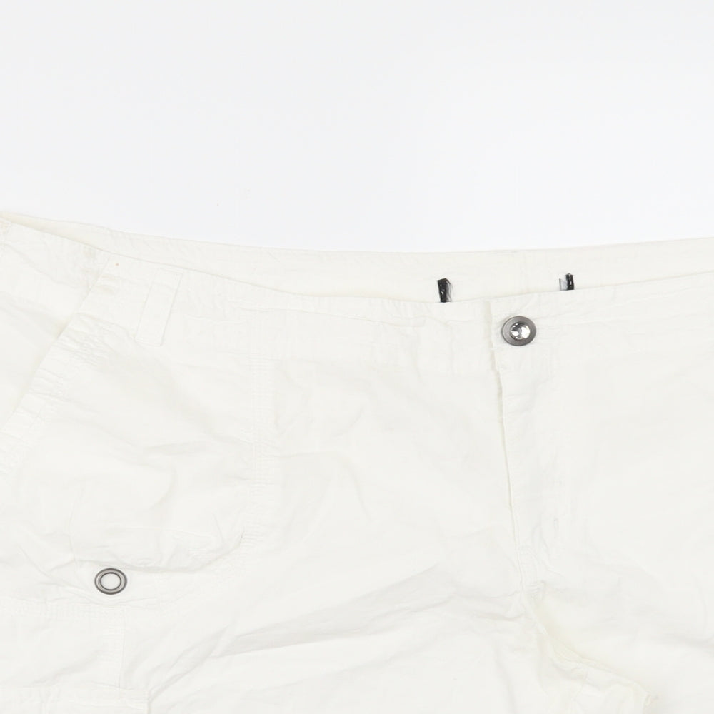 Womens UK Size 44 in Preworn Regular Fit Cargo Shorts