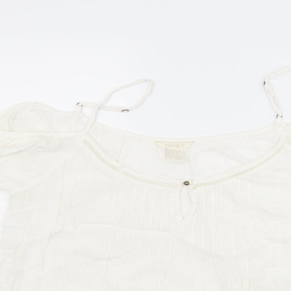 FOREVER 21 Womens Ivory   Basic T-Shirt Size L  - Cut Out Shoulder