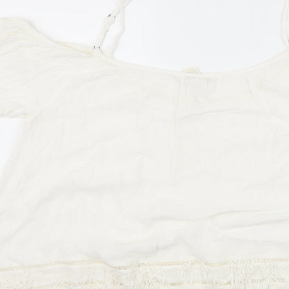 FOREVER 21 Womens Ivory   Basic T-Shirt Size L  - Cut Out Shoulder