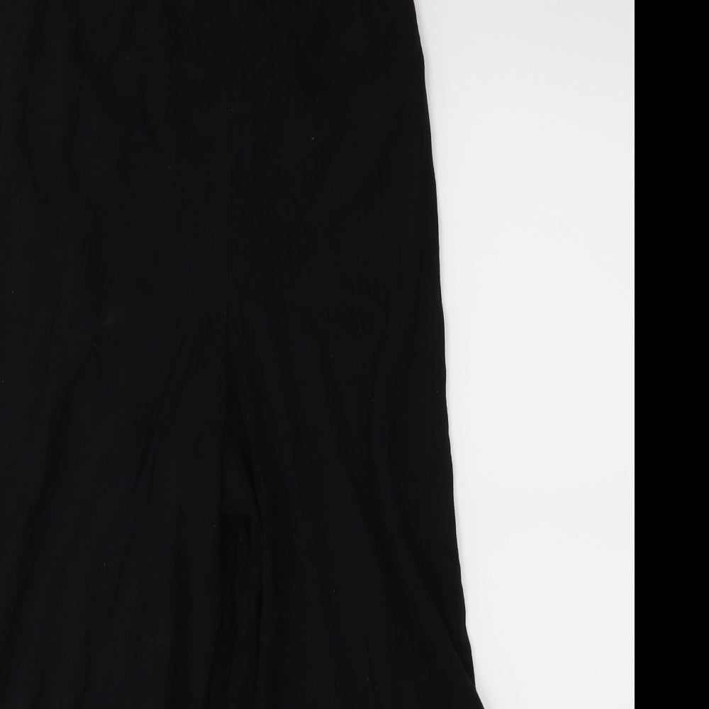 Womens UK Size 6 Missguided Regular Fit  Black Trousers