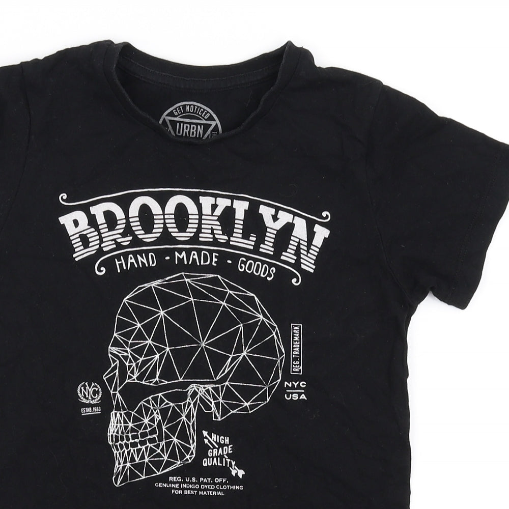 Preworn Boys Black   Basic T-Shirt Size 9 Years