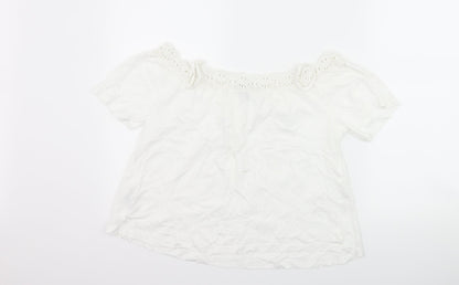 Womens UK Size 6 New Look White Basic T-Shirt