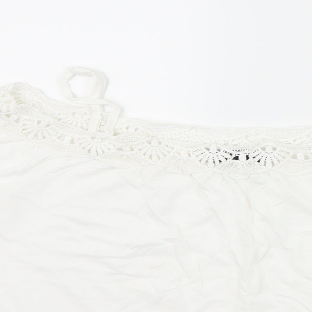 Womens UK Size 6 New Look White Basic T-Shirt