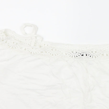 Womens UK Size 6 New Look White Basic T-Shirt
