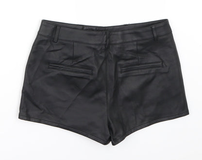 FOREVER 21 Womens Black   Hot Pants Shorts Size S