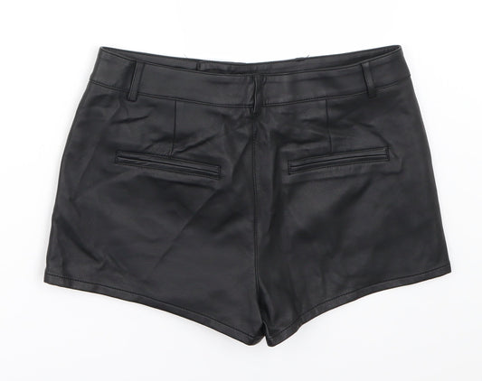 FOREVER 21 Womens Black   Hot Pants Shorts Size S