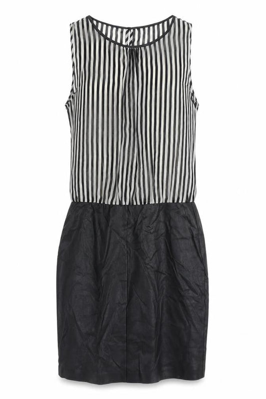 Trafaluc Womens White Striped  A-Line  Size 4