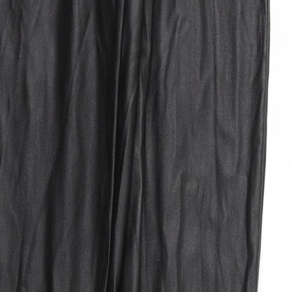 Womens UK Size 8 PRETTYLITTLETHING Regular Fit  Black Trousers