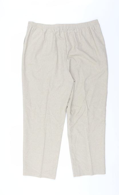 BM  Womens Beige   Trousers  Size 18 L26 in