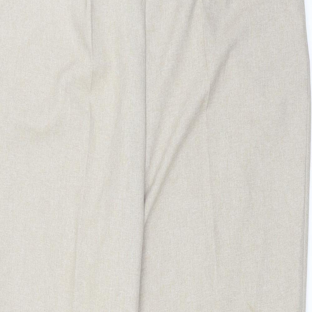 BM  Womens Beige   Trousers  Size 18 L26 in