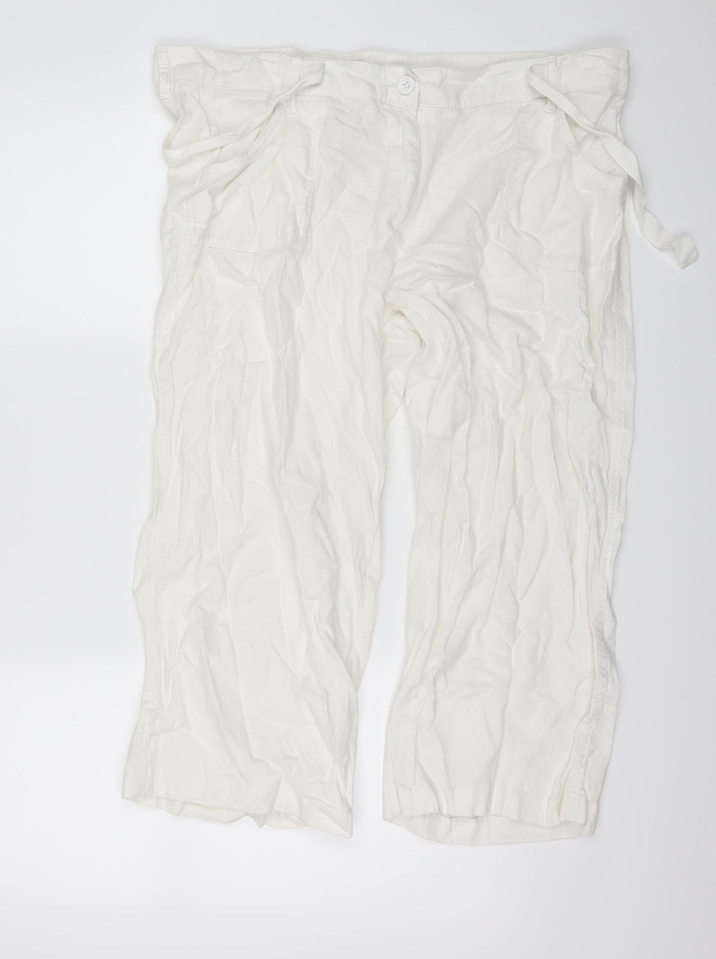 F&F Womens White   Chino Shorts Size 16