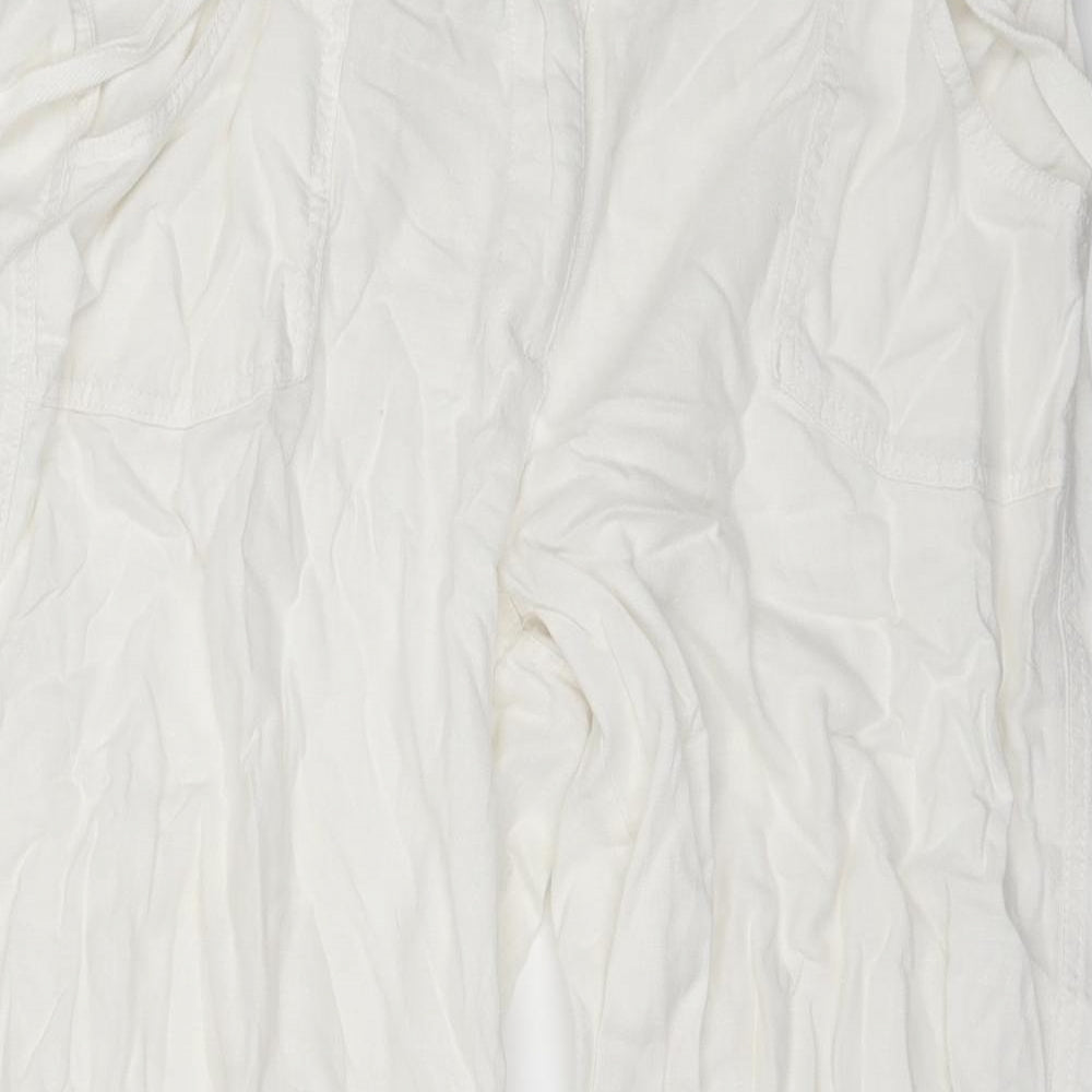 F&F Womens White   Chino Shorts Size 16