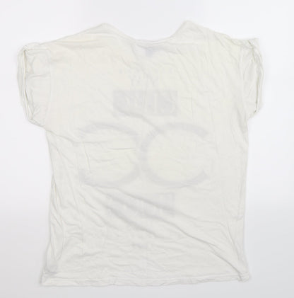 FOREVER 21 Womens White   Basic T-Shirt Size S  - Oversized