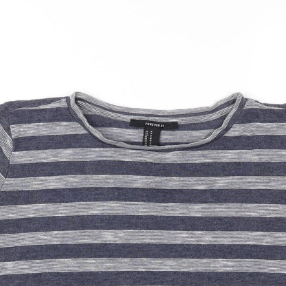 FOREVER 21 Womens Blue Striped  Cropped T-Shirt Size M