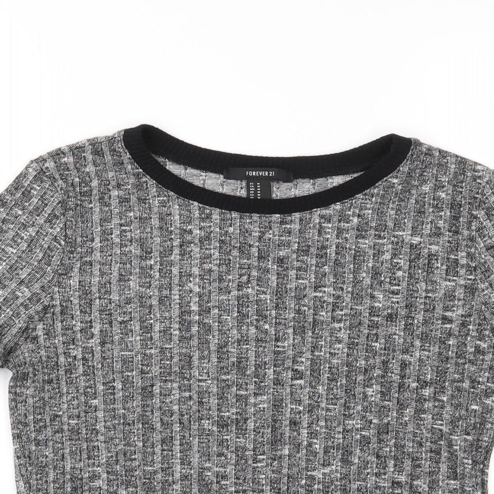 FOREVER 21 Womens Grey   Basic T-Shirt Size M